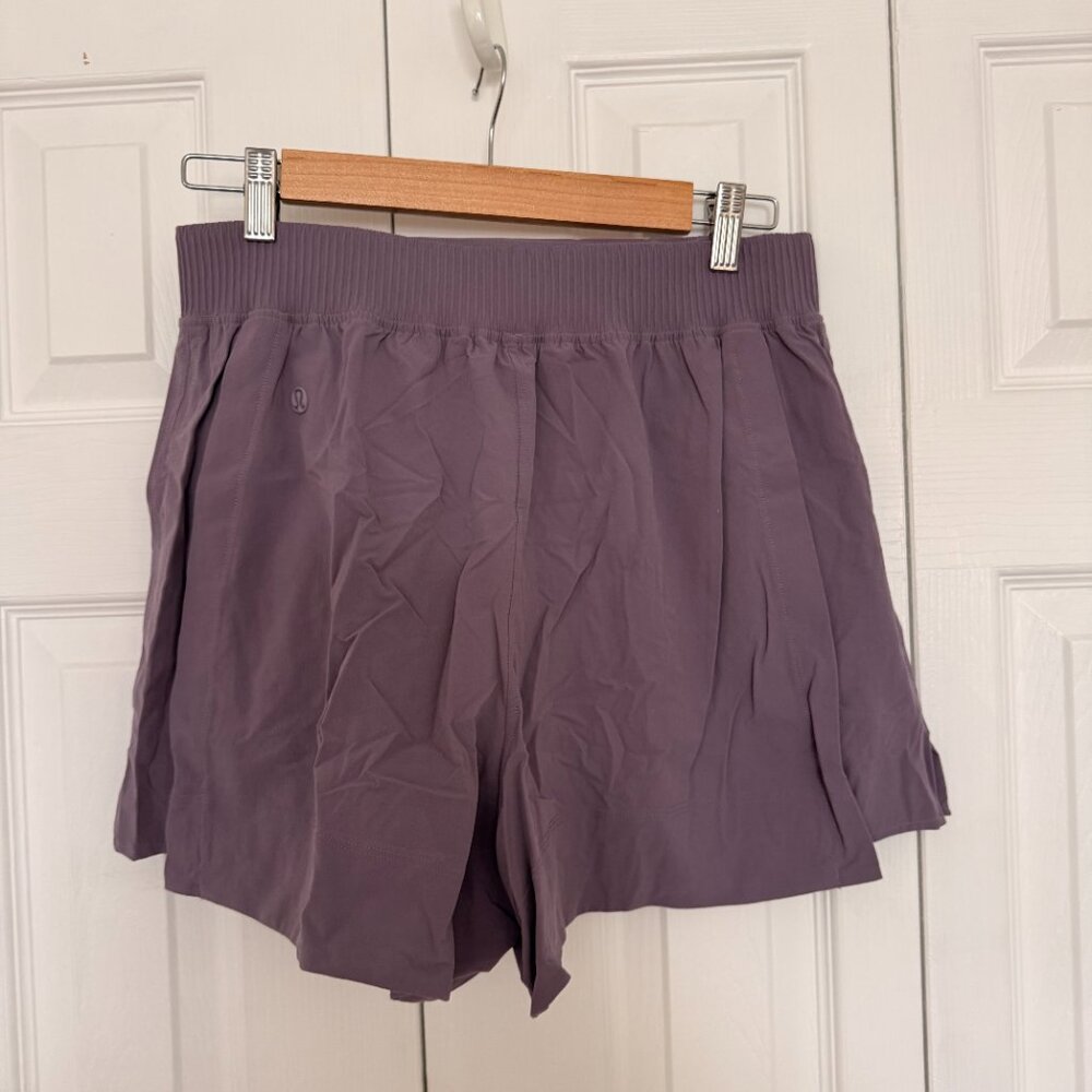 Lululemon Stretch Woven Relaxed-Fit High-Rise Short 4" - Purple Ash - Size M - Picture 7 of 8
